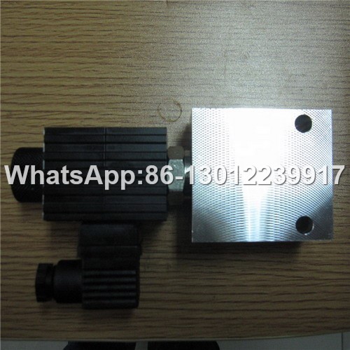 Changlin Motor Grader Parts EMDV-10-N-3E-M14-24DG W-07-00198 Magnetic Valve.jpg